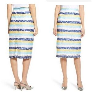 Halogen size 6 Lace Pencil Skirt